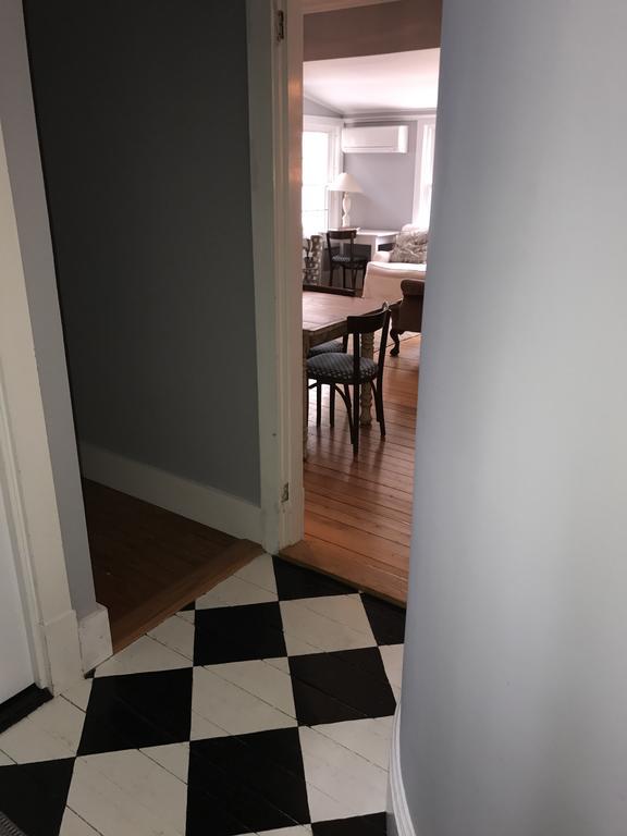 Crocker House Inn فينيارد هافن المظهر الخارجي الصورة