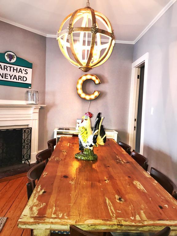 Crocker House Inn فينيارد هافن المظهر الخارجي الصورة
