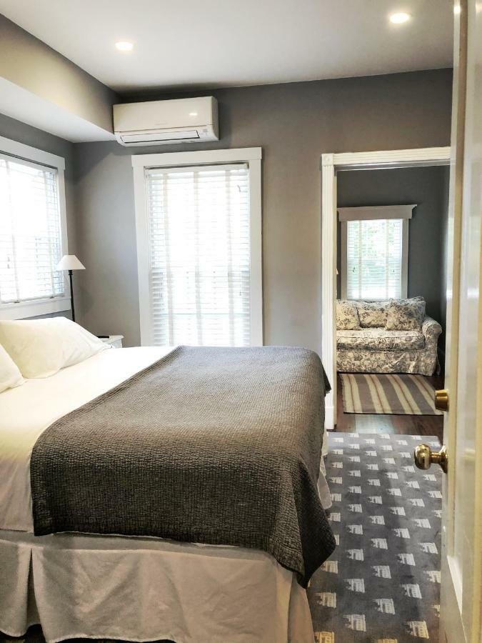 Crocker House Inn فينيارد هافن المظهر الخارجي الصورة